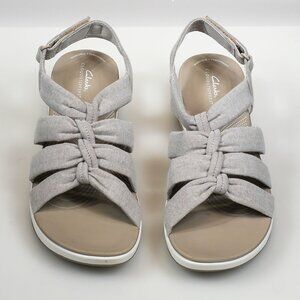 NIB Clarks Cloudsteppers “Arla Fern” – Size US 11W / UK 8.5E – Sand Textile